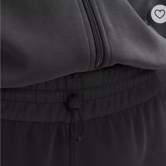 NWOT Lululemon Softstream High Rise Short Size 0 - Picture 14 of 15